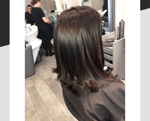 Hair colouring after root banding correction treatment